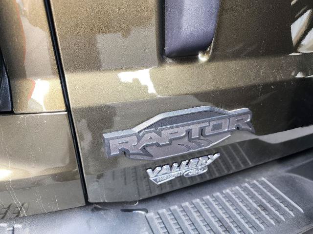 Certified 2024 Ford Bronco Raptor w/ Interior Carbon Fiber Pack 6 AWD/4WD image 10