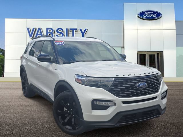 Certified 2024 Ford Explorer ST-Line w/ Class IV Trailer Tow Package