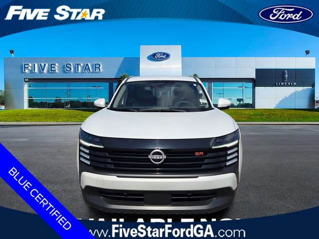 Used 2025 Nissan Kicks SR FWD image 2