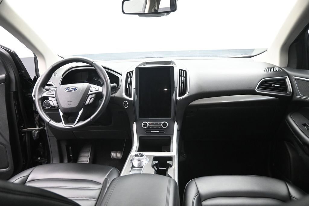 Certified 2023 Ford Edge SEL w/ Convenience Package AWD/4WD image 12