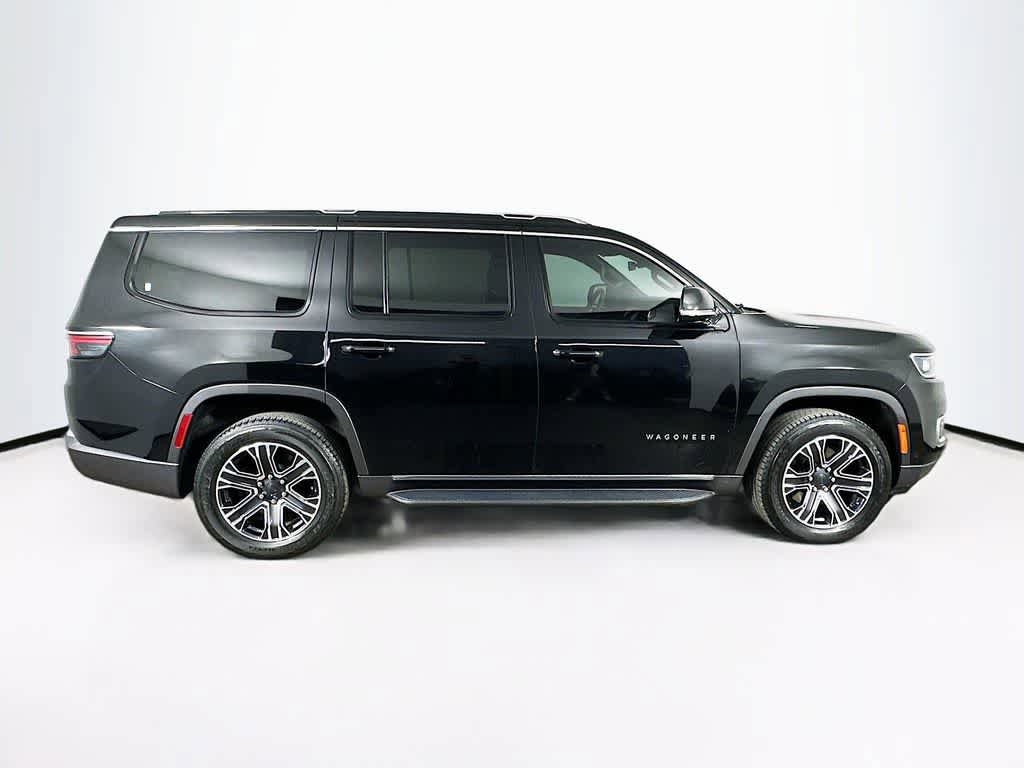 Used 2022 Jeep Wagoneer Series III w/ Flexible Seating Group AWD/4WD image 26