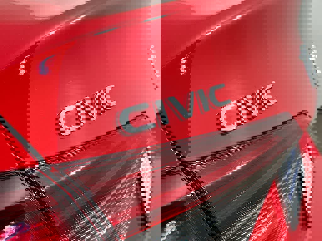 Used 2025 Honda Civic Sport image 7