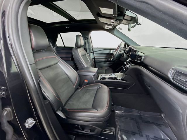 Certified 2022 Ford Explorer ST-Line w/ Class IV Trailer Tow Package image 31