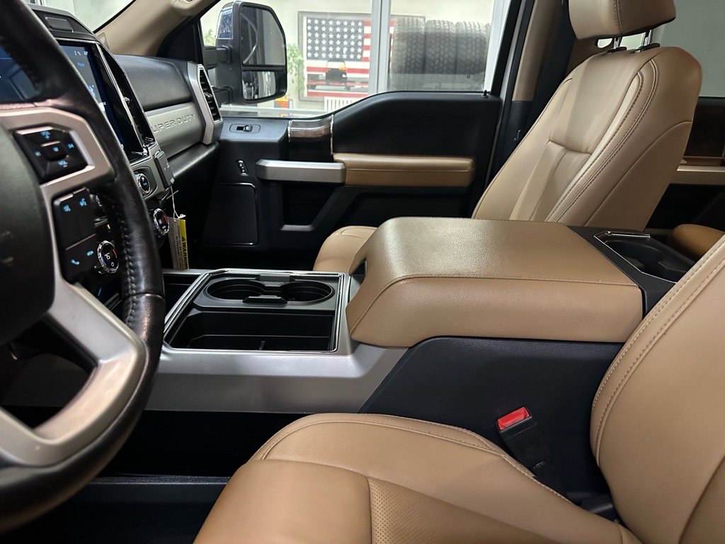 Certified 2022 Ford F250 Lariat w/ Chrome Package image 23