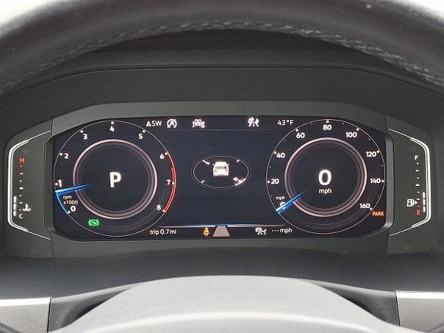 Used 2020 Volkswagen Atlas Cross Sport SEL image 21