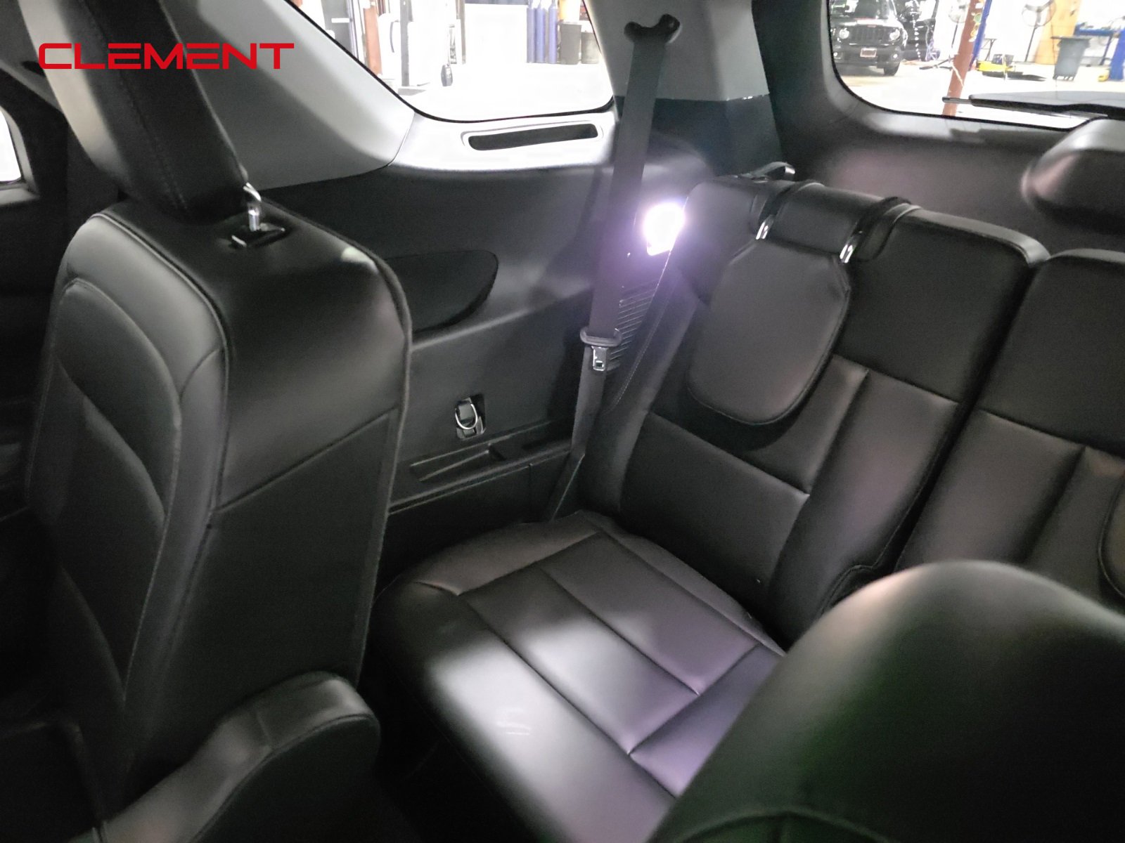 Certified 2022 Ford Explorer XLT w/ Equipment Group 202A image 30