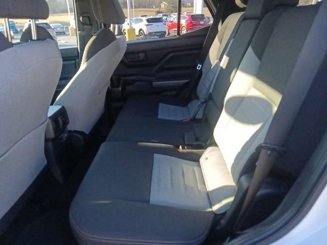 Used 2025 Toyota 4Runner TRD Off-Road AWD/4WD image 25