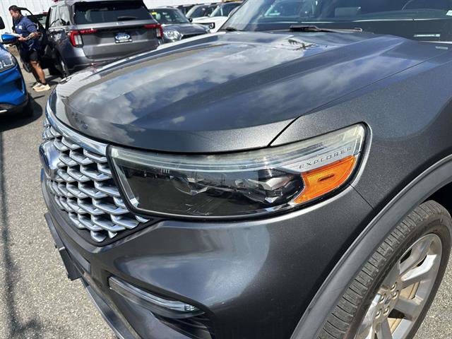 Certified 2020 Ford Explorer Platinum w/ Premium Technology Package AWD/4WD image 34
