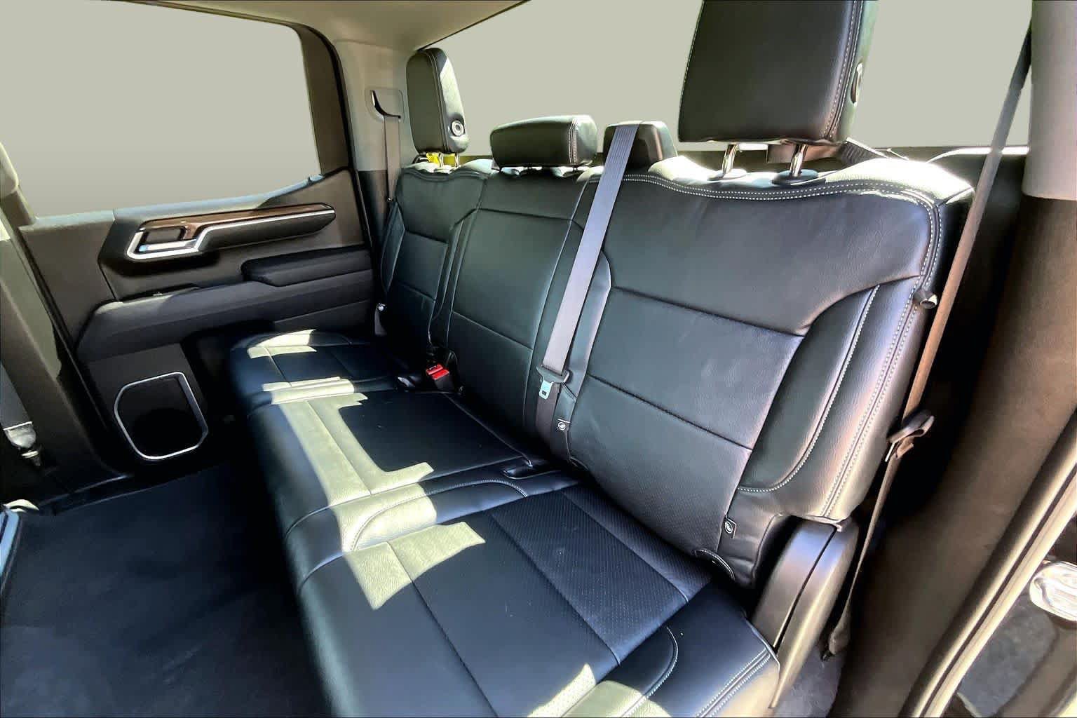 Used 2026 Chevrolet Silverado 1500 RST w/ Z71 Off-Road Package AWD/4WD image 21