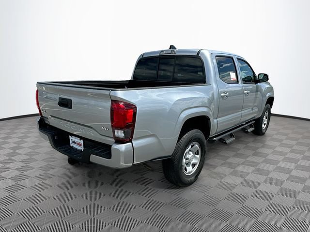 Used 2023 Toyota Tacoma SR AWD/4WD image 11