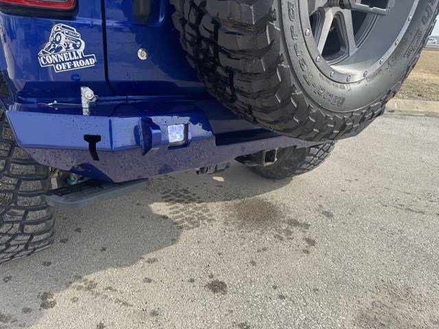 Used 2018 Jeep Wrangler Unlimited Sahara image 15