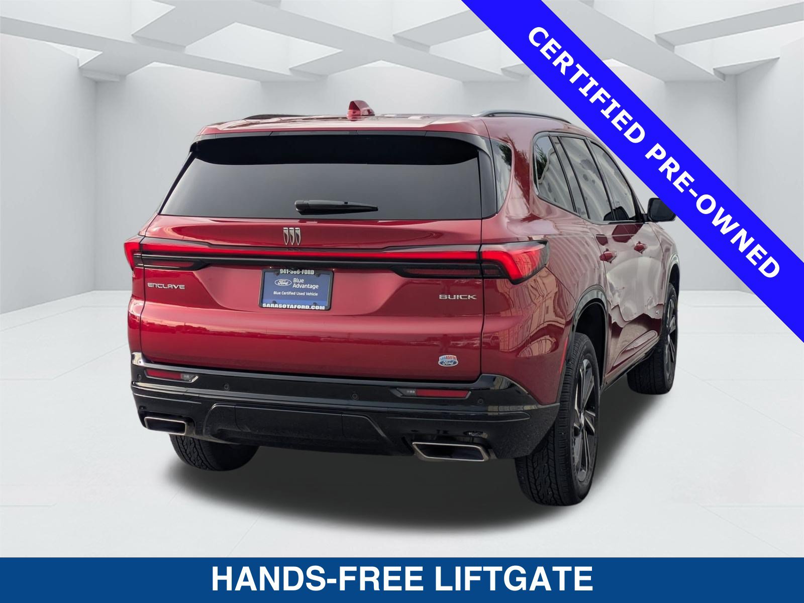 Used 2025 Buick Enclave Sport Touring w/ Power Package FWD image 5