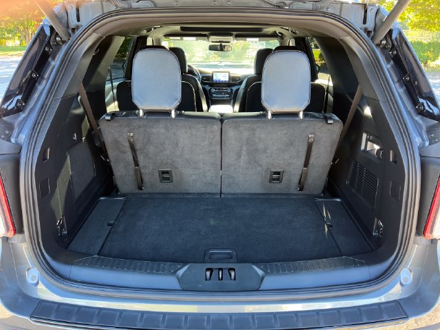 Certified 2023 Ford Explorer ST-Line w/ Class IV Trailer Tow Package AWD/4WD image 28