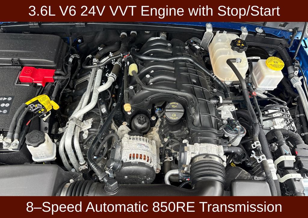 Used 2023 Jeep Gladiator Overland AWD/4WD image 3