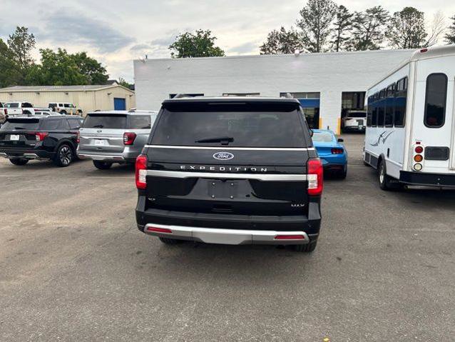 Certified 2024 Ford Expedition Max XLT RWD image 12