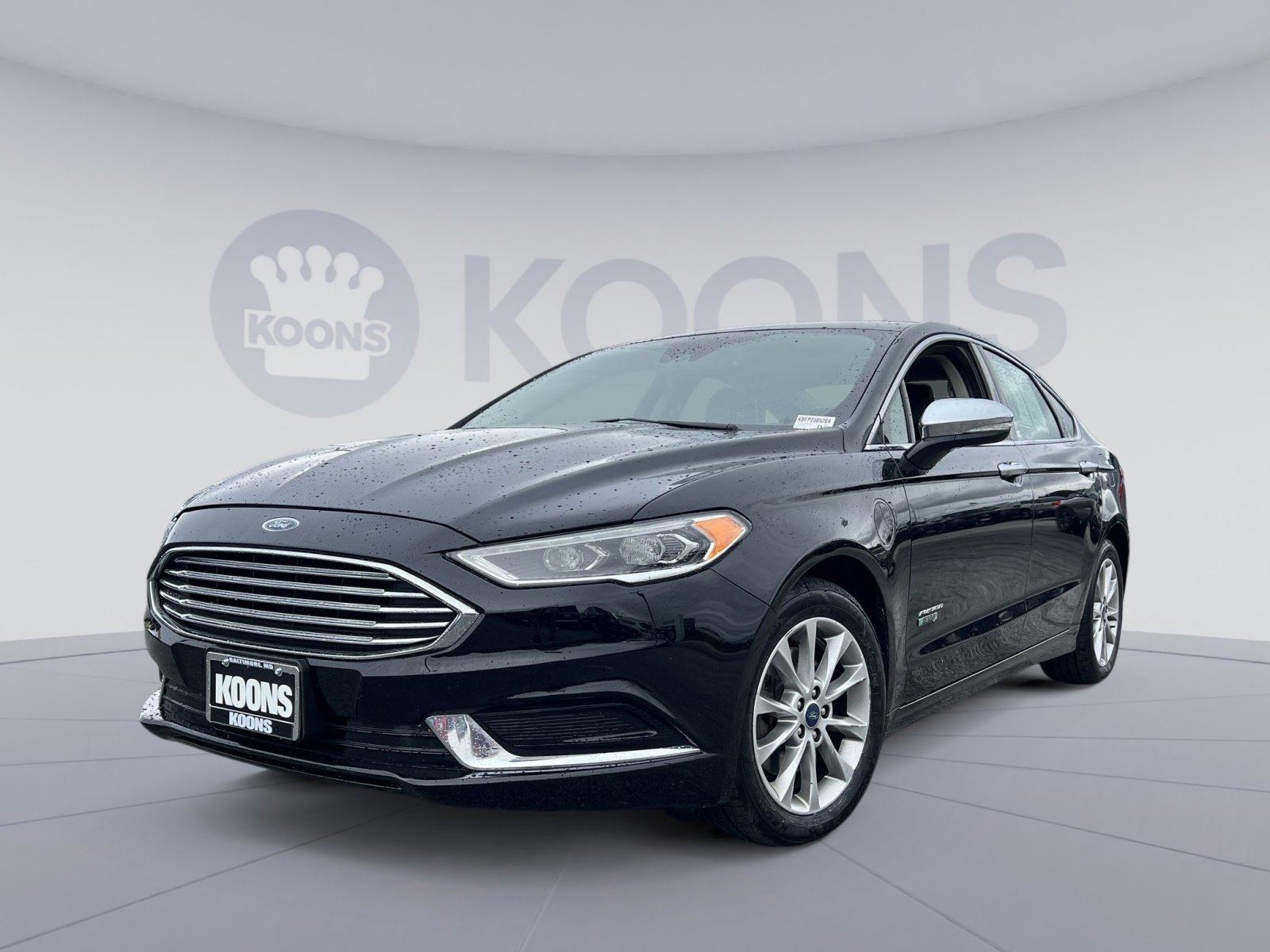 Certified 2018 Ford Fusion Energi SE FWD image 1