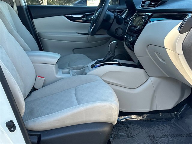 Used 2018 Nissan Rogue Sport SV image 13