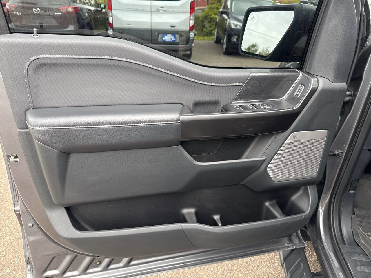 Certified 2021 Ford F150 XLT w/ Equipment Group 302A High image 33