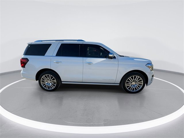 Certified 2022 Ford Expedition Platinum image 4
