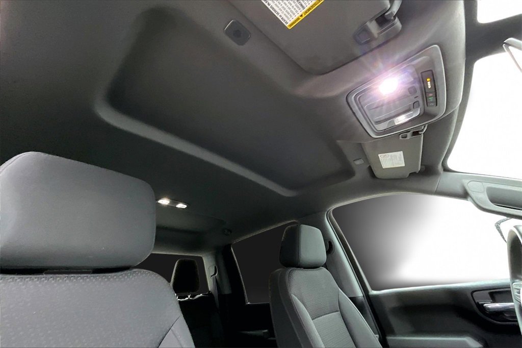 Used 2022 GMC Sierra 2500 Pro w/ Convenience Package image 23