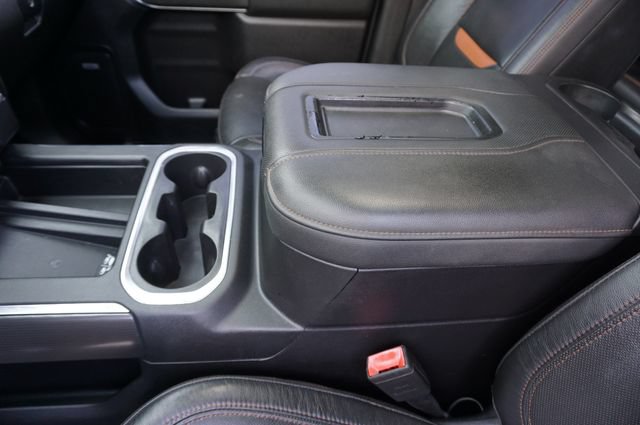 Used 2020 GMC Sierra 2500 AT4 w/ AT4 Premium Package AWD/4WD image 36