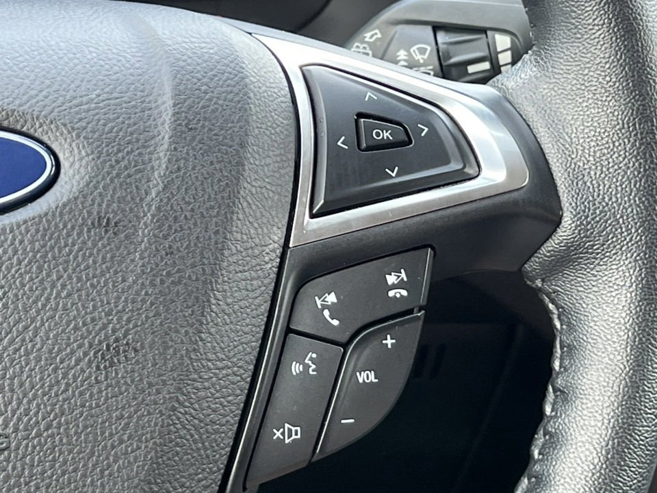 Certified 2022 Ford Edge SEL w/ Convenience Package image 25