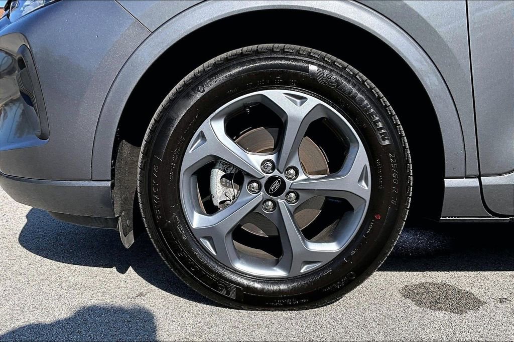 Certified 2023 Ford Escape ST-Line w/ Tech Pack #1 AWD/4WD image 9