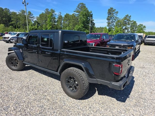 Used 2024 Jeep Gladiator Sport AWD/4WD image 3