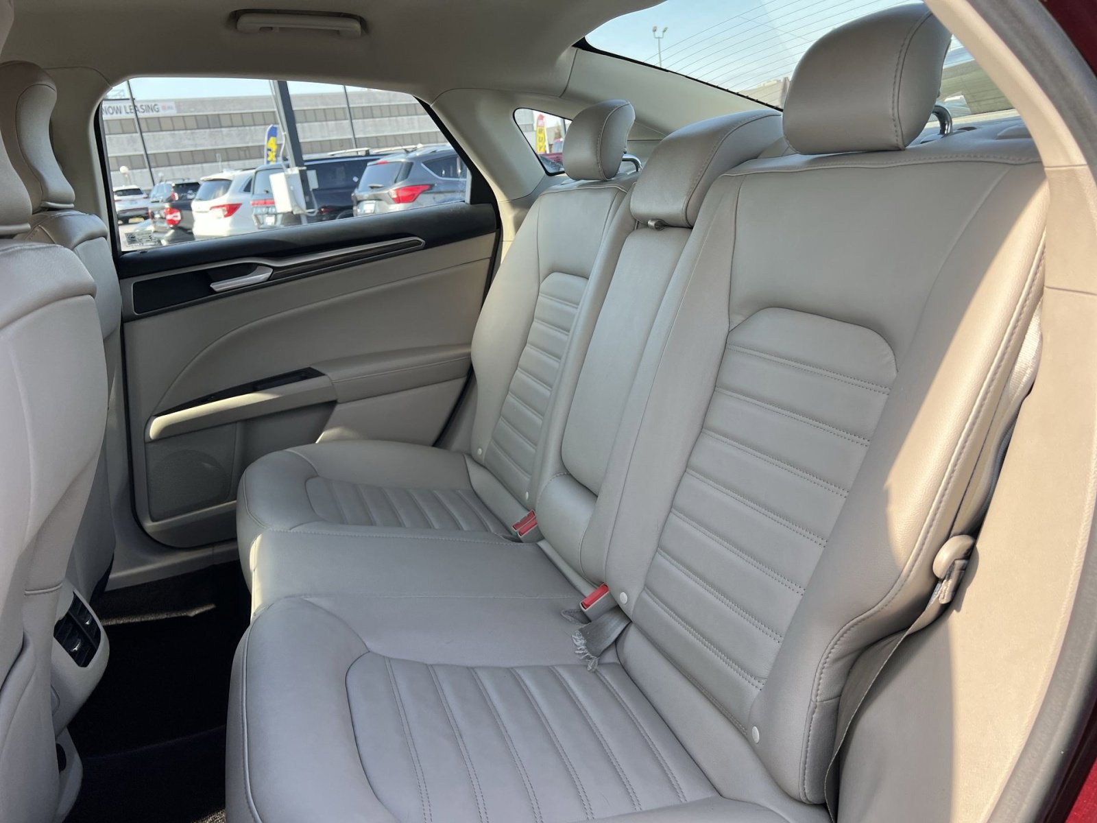 Certified 2017 Ford Fusion SE w/ Fusion SE Technology Package image 23