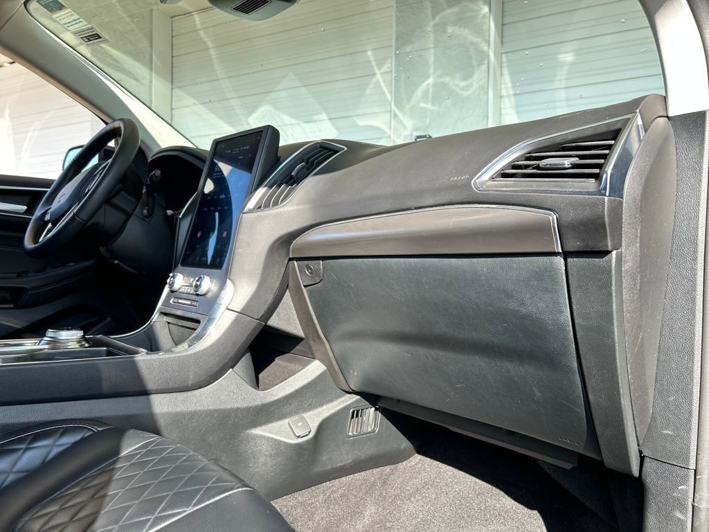 Certified 2024 Ford Edge Titanium image 15