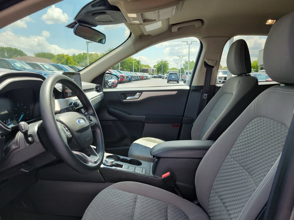 Certified 2020 Ford Escape SE FWD image 18