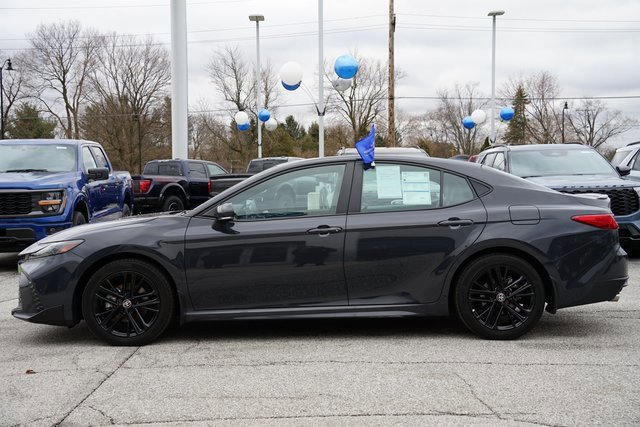 Used 2025 Toyota Camry SE w/ Multimedia Upgrade Package image 2