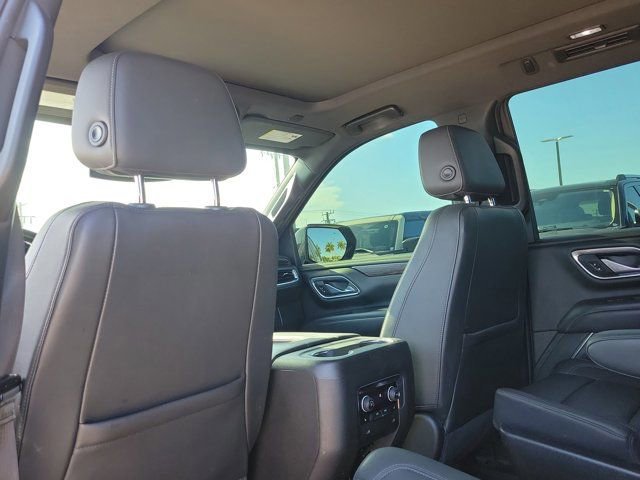 Used 2021 Chevrolet Tahoe LT w/ LT Signature Package image 14