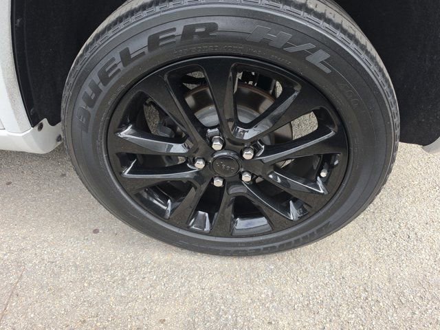 Used 2020 Jeep Grand Cherokee Altitude image 8