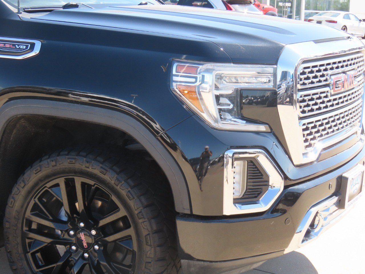 Used 2021 GMC Sierra 1500 Denali w/ Driver Alert Package II AWD/4WD image 6
