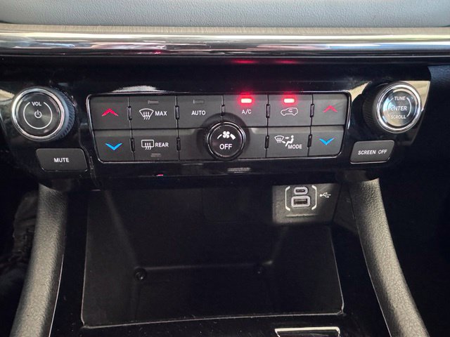 Used 2023 Jeep Compass Limited AWD/4WD image 20