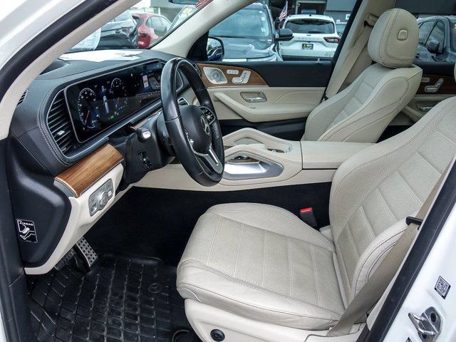 Used 2023 Mercedes-Benz GLS 450 4MATIC image 13