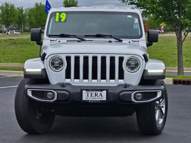 Used 2019 Jeep Wrangler Unlimited Sahara w/ Dual Top Group AWD/4WD image 3