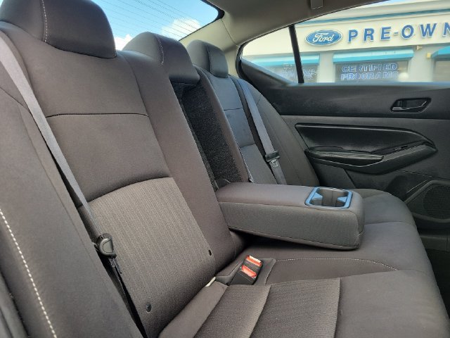 Used 2023 Nissan Altima 2.5 SV FWD image 18