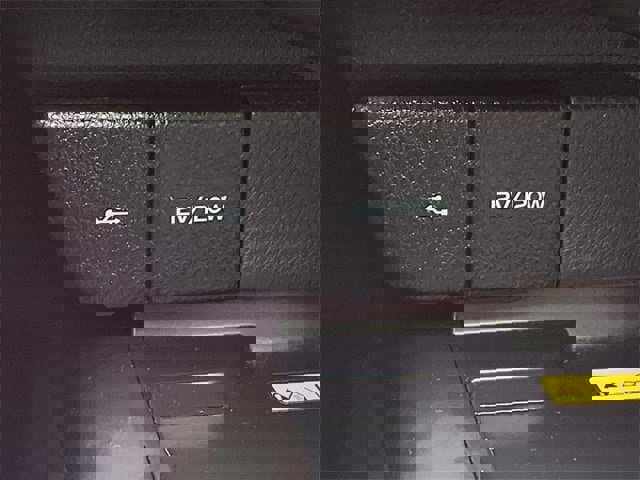 Used 2022 Toyota Camry XSE image 16