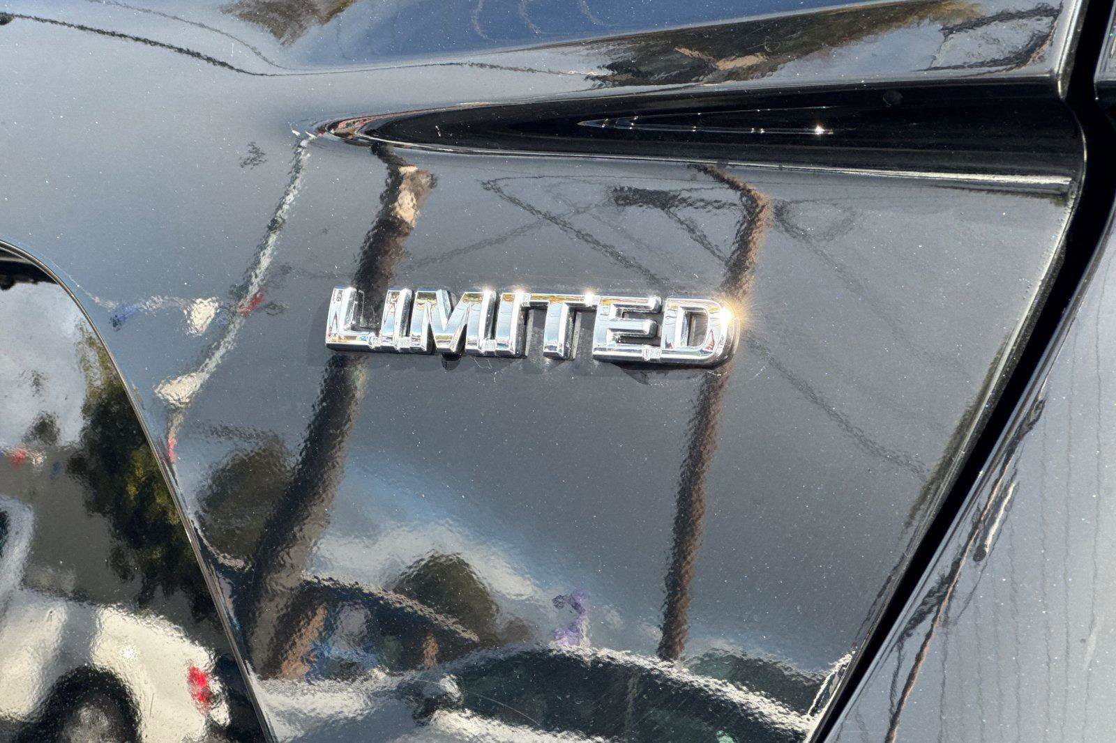 Used 2022 Toyota Prius Prime Limited image 33