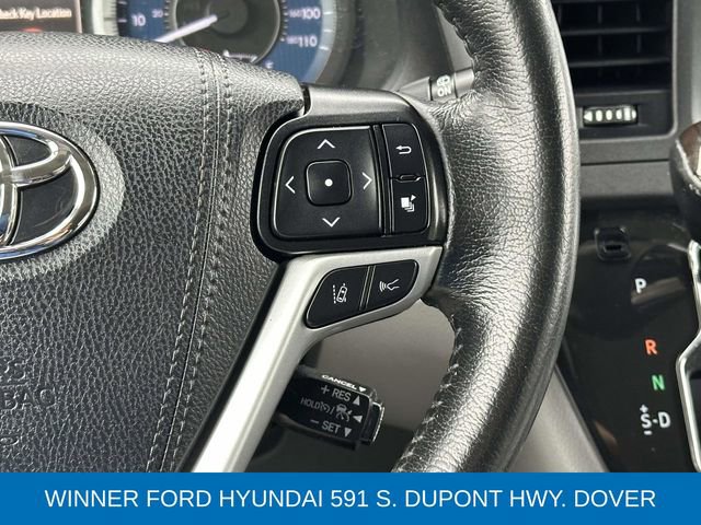 Used 2020 Toyota Sienna XLE image 25