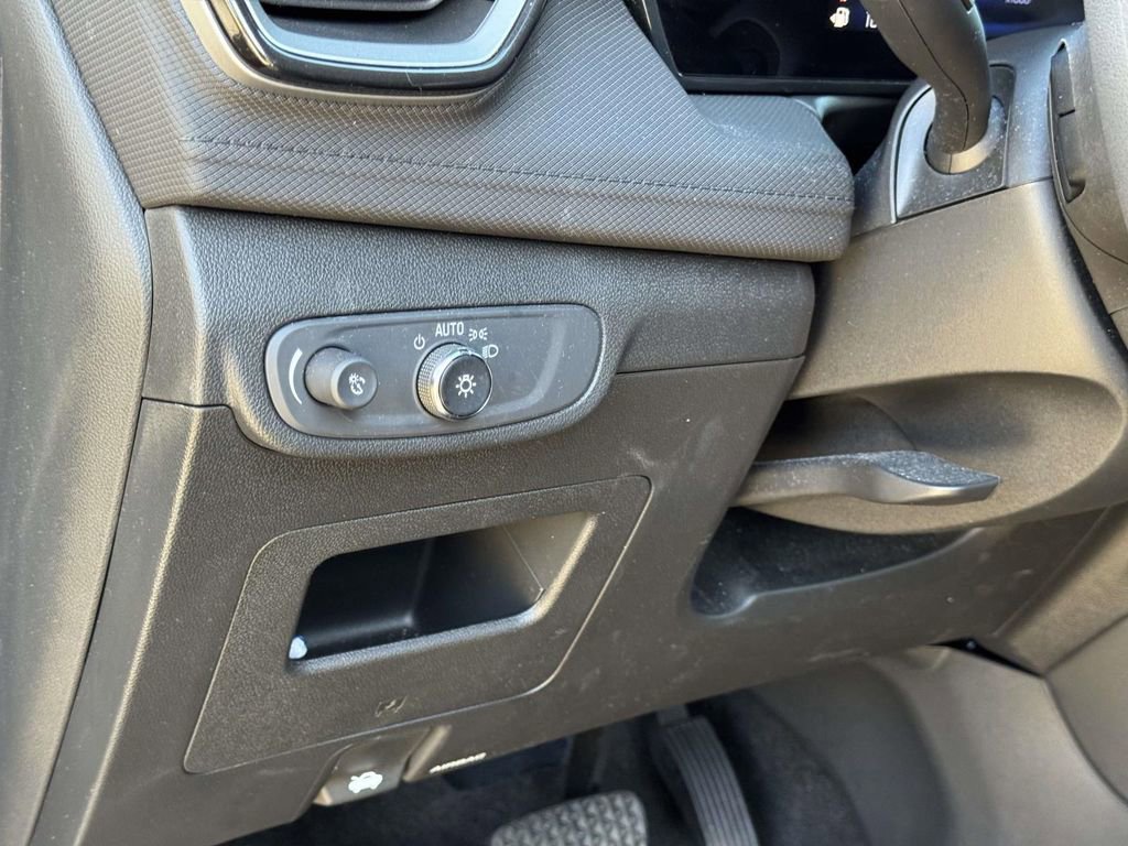 Used 2024 Chevrolet TrailBlazer LS image 15