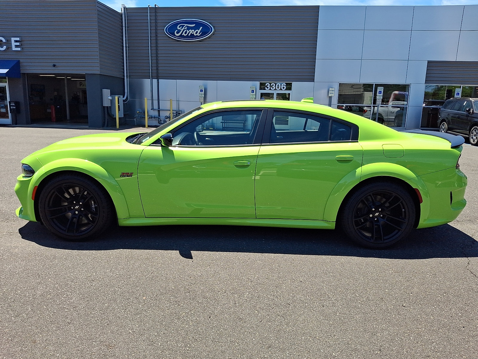 Used 2023 Dodge Charger Scat Pack RWD image 6