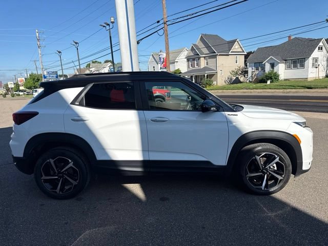 Used 2023 Chevrolet TrailBlazer RS w/ Sun and Liftgate Package AWD/4WD image 5