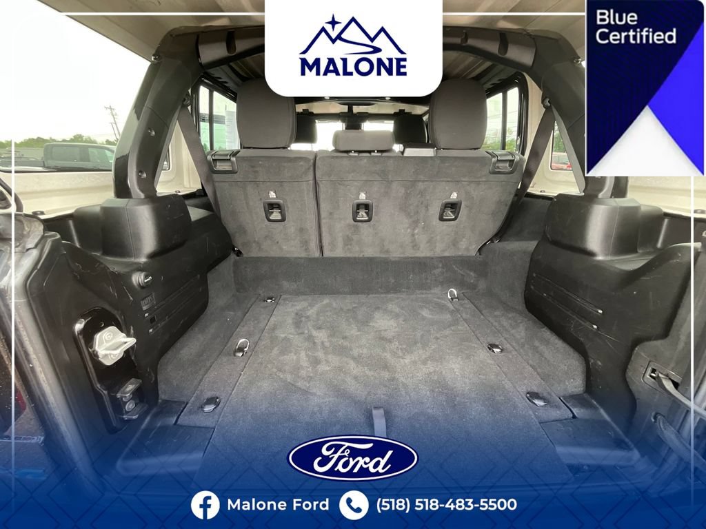 Used 2024 Jeep Wrangler Unlimited Rubicon 4xe AWD/4WD image 52