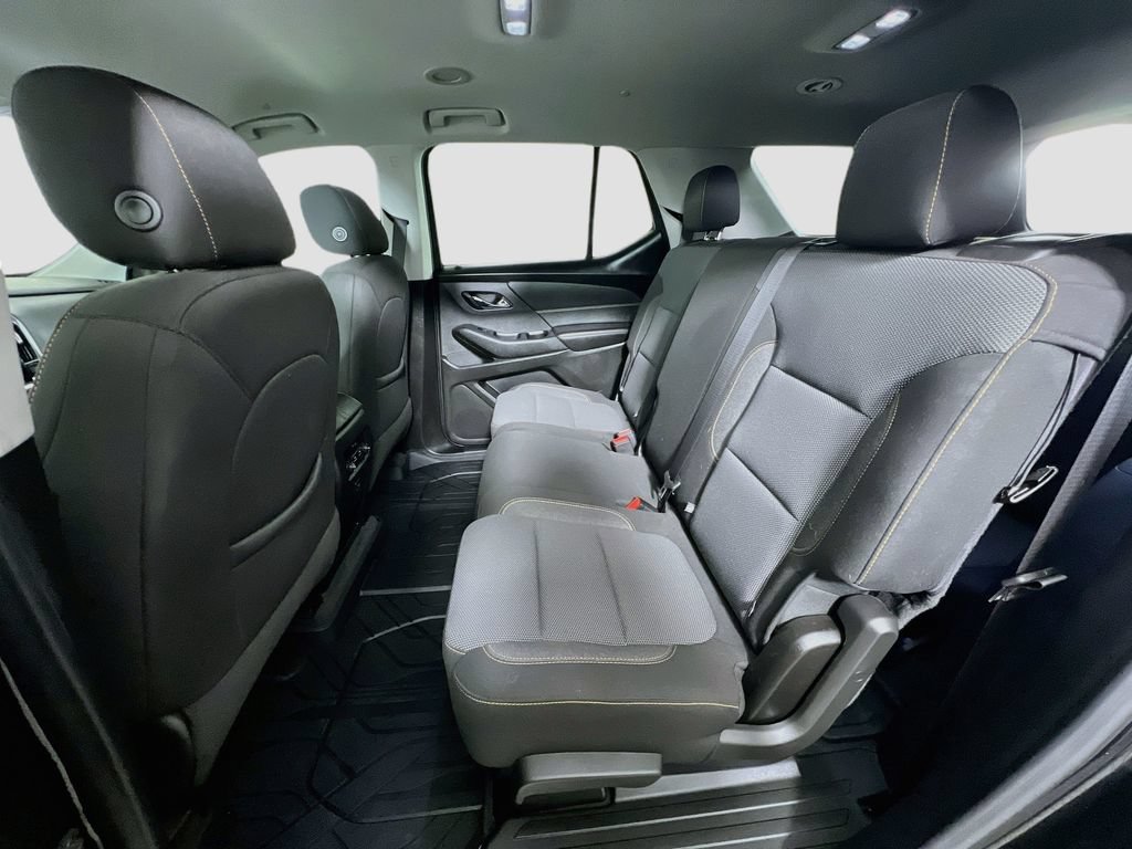 Used 2021 Chevrolet Traverse LT w/ LPO, Floor Liner Package AWD/4WD image 26