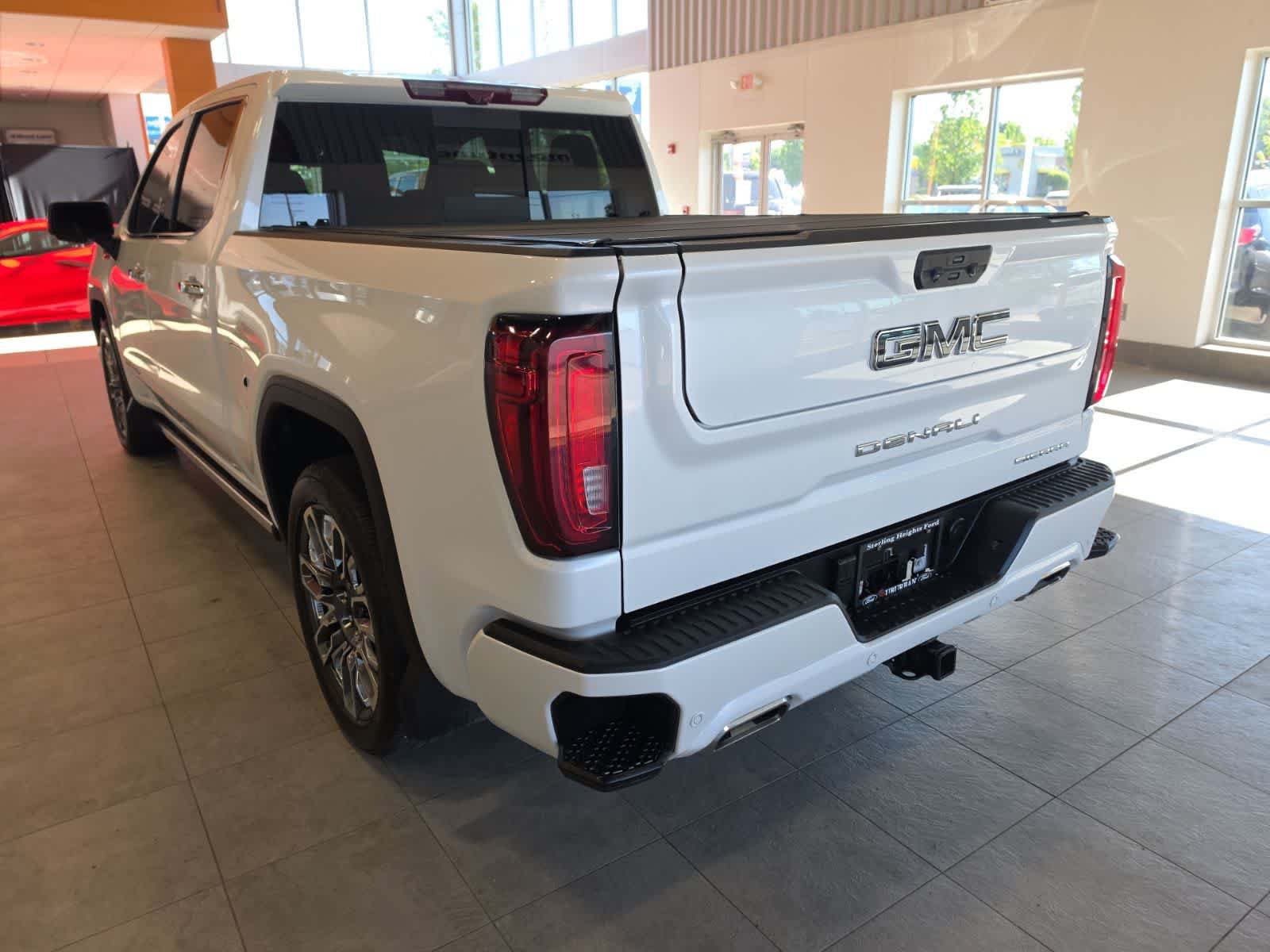Used 2023 GMC Sierra 1500 Denali Ultimate AWD/4WD image 11