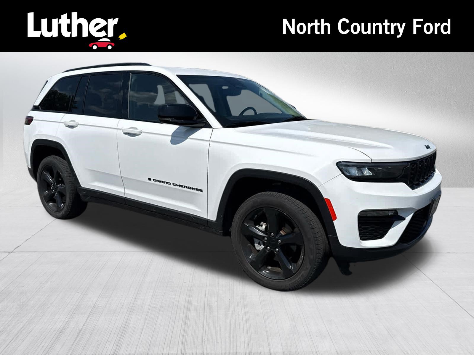 Used 2024 Jeep Grand Cherokee Limited w/ Black Appearance Package