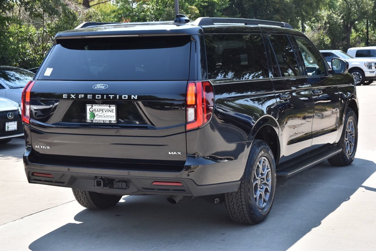 Certified 2025 Ford Expedition Max Active RWD image 8